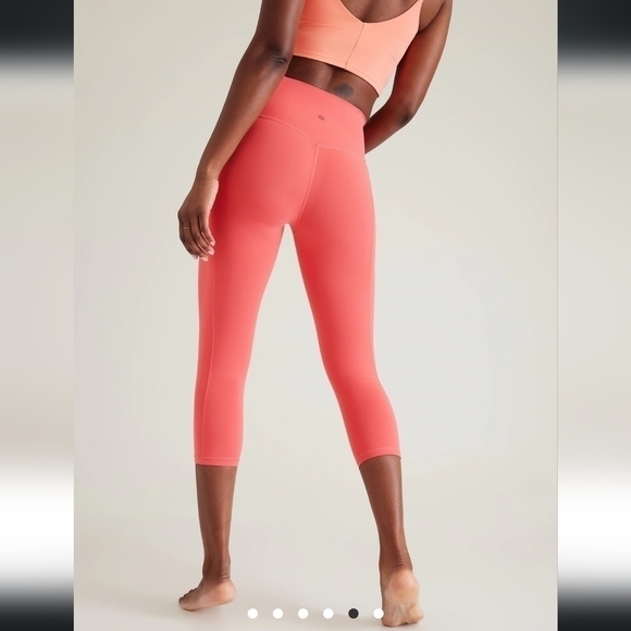 Athleta Ultimate Stash II Tight in Coral Petal - Picture 2 of 5
